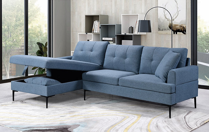 Canapé sectionnel bleu moderne avec méridienne et coffre de rangement ouvert, dans un salon contemporain – Literie d’Amitié